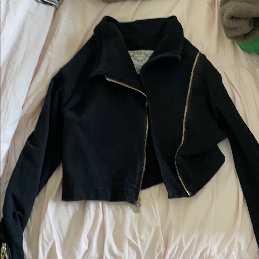 Boutique t2 love side zip sweatshirt jacket